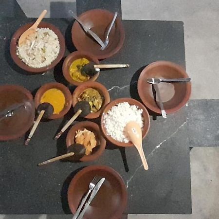 Sura Homestay แคนดี้ ภายนอก รูปภาพ