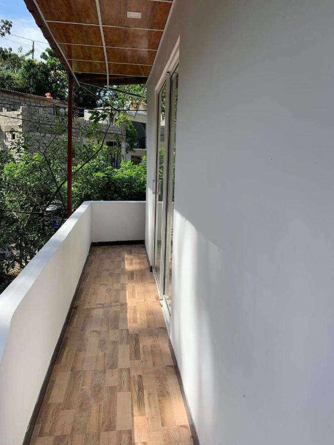 Sura Homestay แคนดี้ ภายนอก รูปภาพ