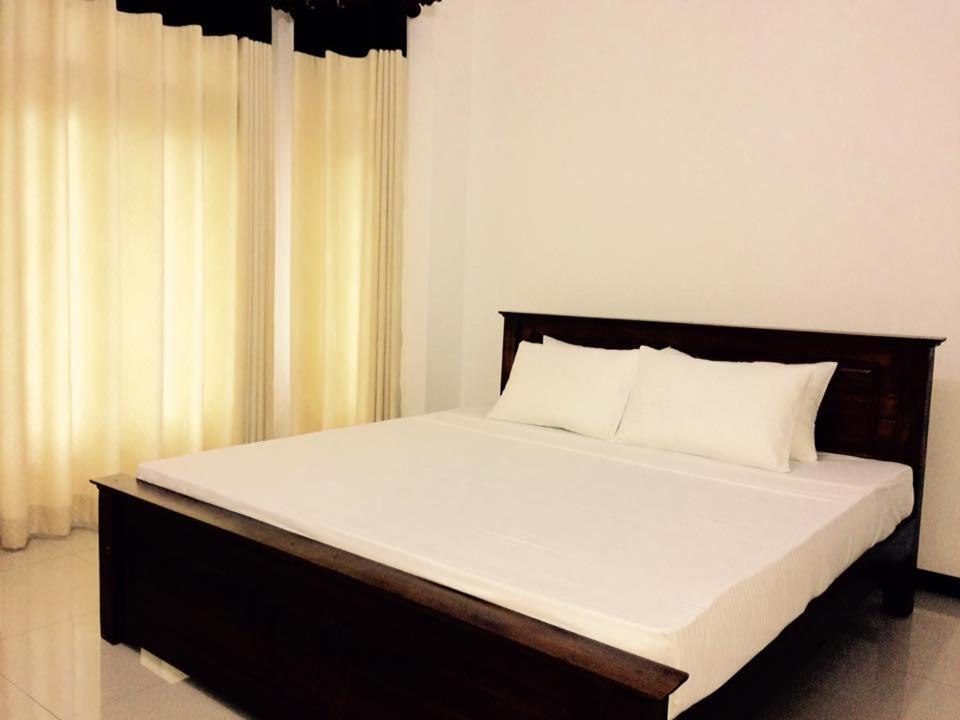 Sura Homestay แคนดี้ ภายนอก รูปภาพ